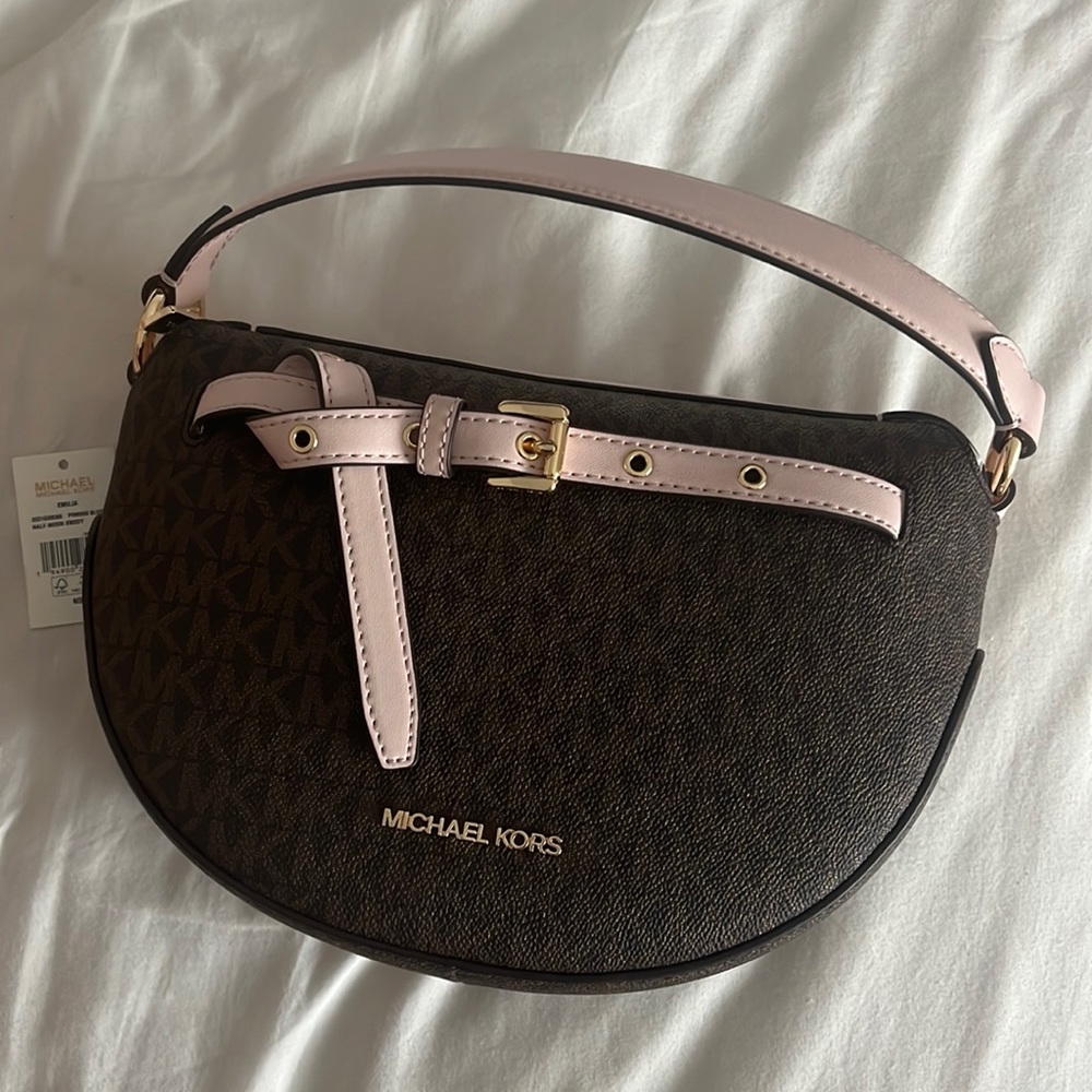 BRAND NEW WITH TAGS Michael Kors half moon Xbody EMILIA powder blush